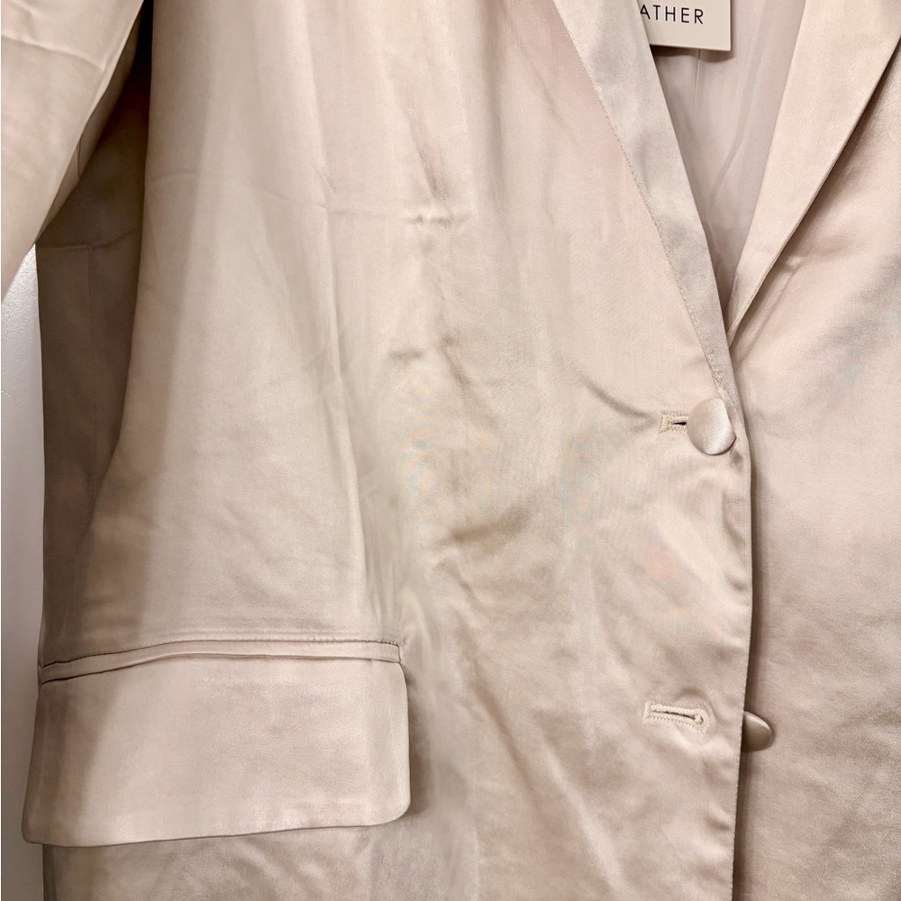 Elegant Off-White Satin Oversized Blazer - Picture 2 of 5